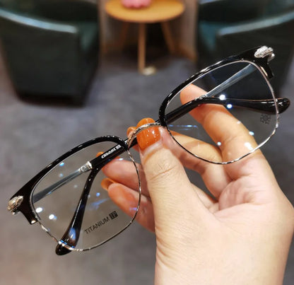 🔥Erittäin Kevyet Anti-Sinivalo Presbyopia Lasit
